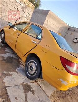 بی وای دی F3